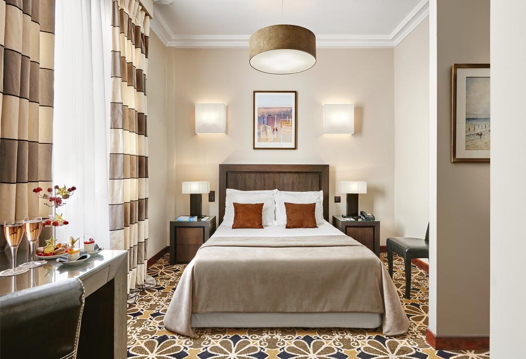 Hôtel Juana Bagian luar foto